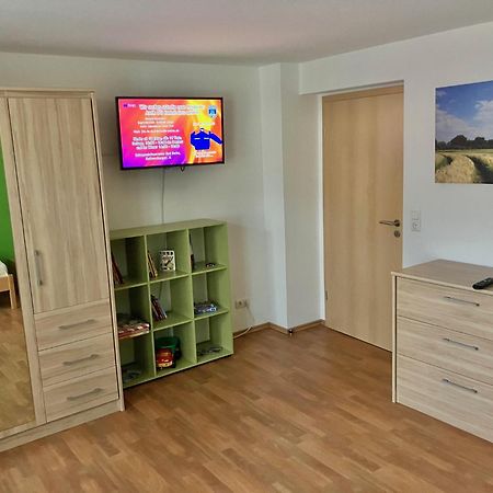 Ferienwohnung Morgensonne Am Kurpark Bad Berka - Parkplatz - Spielplatz - Wlan - 2 Schlafzimmer Exteriér fotografie