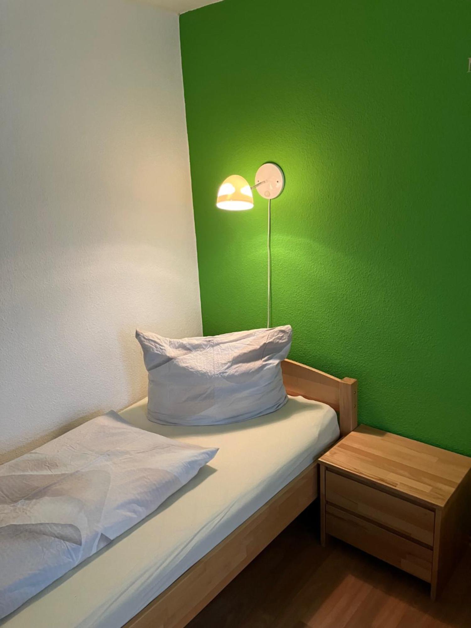 Ferienwohnung Morgensonne Am Kurpark Bad Berka - Parkplatz - Spielplatz - Wlan - 2 Schlafzimmer Exteriér fotografie