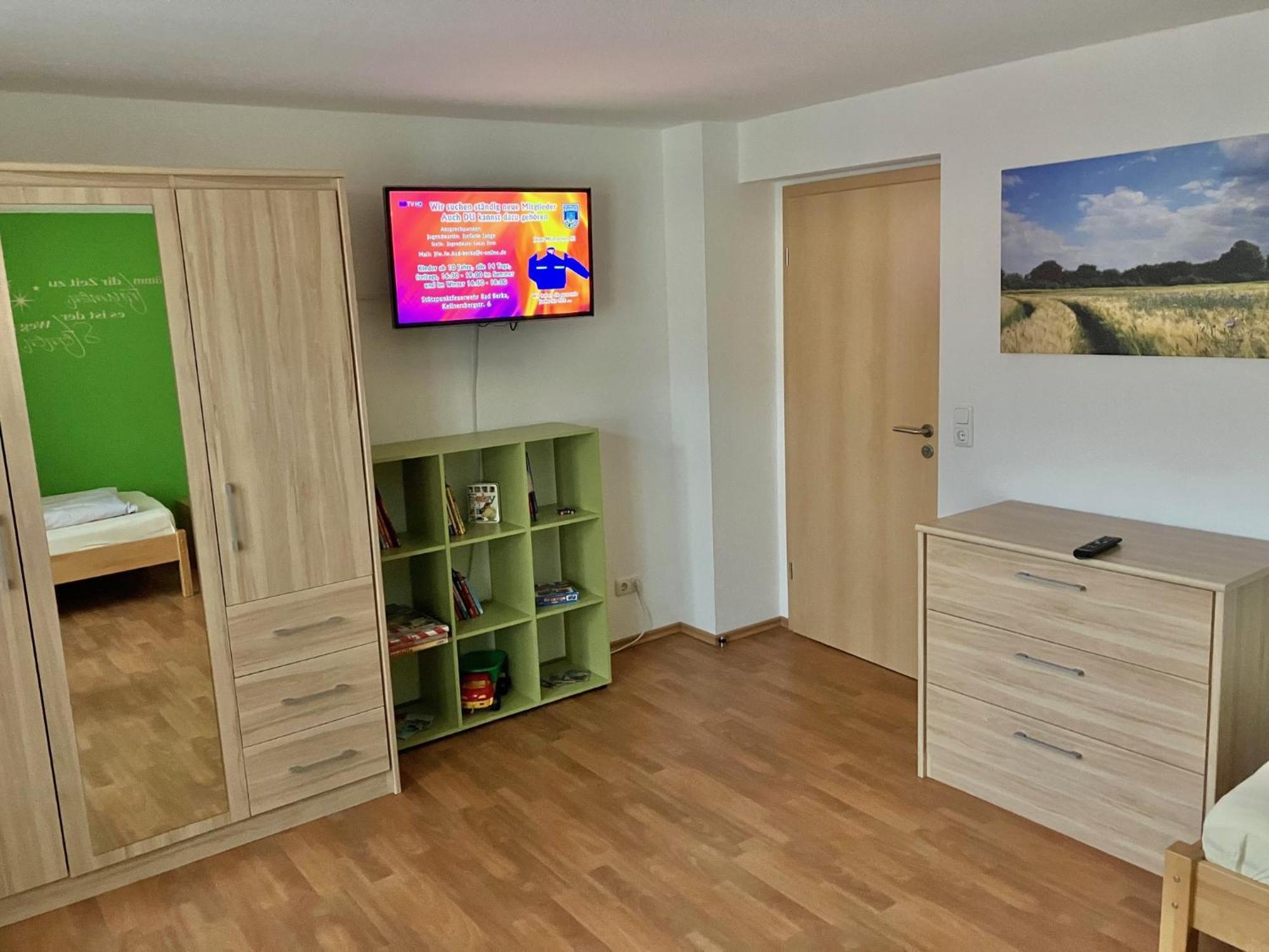 Ferienwohnung Morgensonne Am Kurpark Bad Berka - Parkplatz - Spielplatz - Wlan - 2 Schlafzimmer Exteriér fotografie