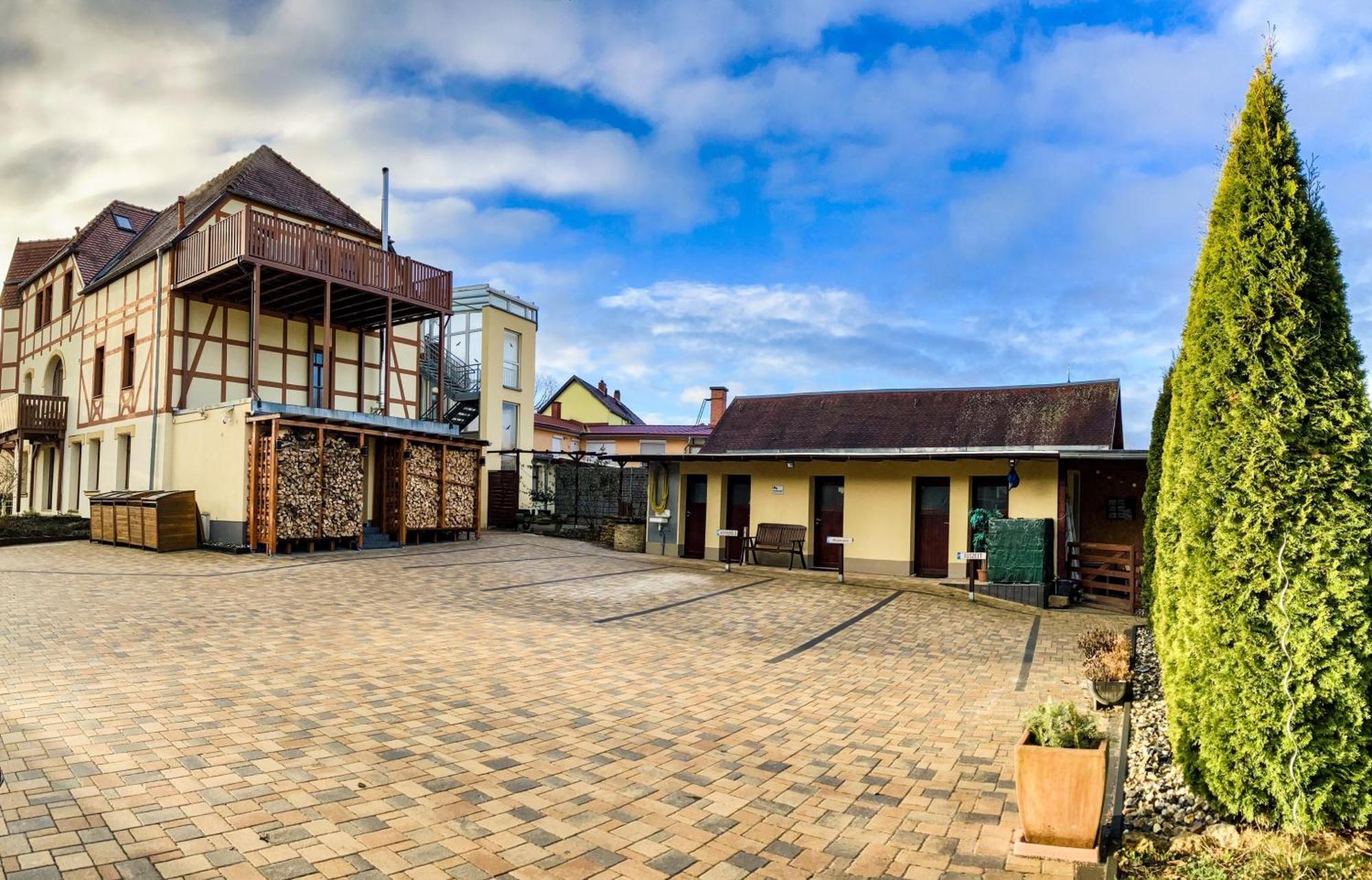 Ferienwohnung Morgensonne Am Kurpark Bad Berka - Parkplatz - Spielplatz - Wlan - 2 Schlafzimmer Exteriér fotografie